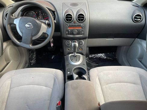 Used 2014 Nissan Rogue S image 11