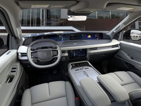 New 2025 Lincoln Navigator Reserve image 10
