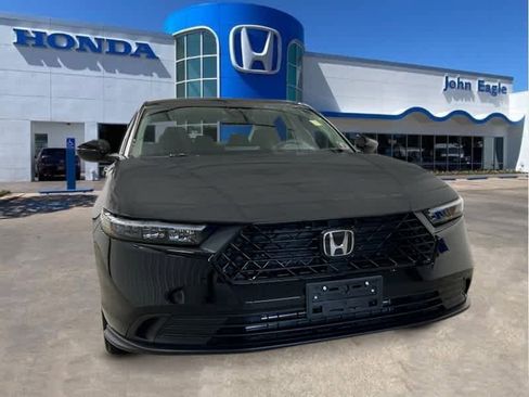 New 2025 Honda Accord LX image 9