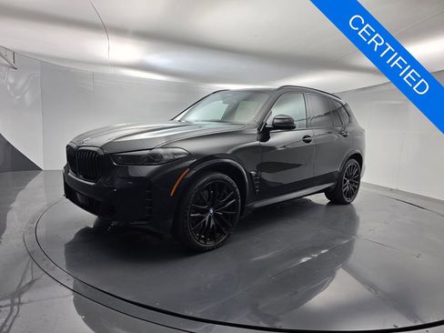 Used 2024 BMW X5 xDrive40i w/ M Sport Package AWD/4WD image 8
