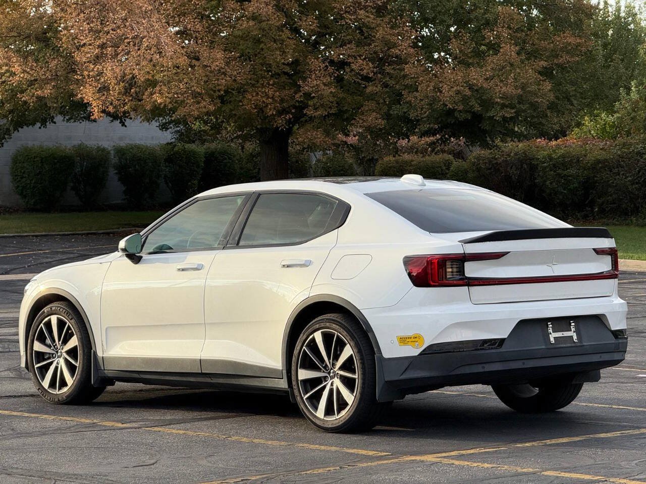 Used 2022 Polestar Polestar 2 w/ Plus Package AWD/4WD image 3