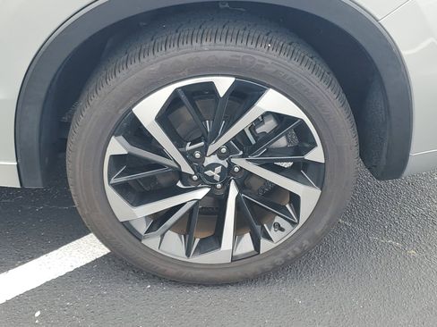 Used 2024 Mitsubishi Outlander SEL FWD image 32