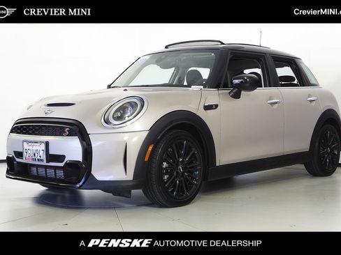 Used 2023 MINI Cooper S FWD image 1