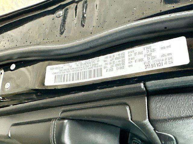 Used 2019 Jeep Grand Cherokee Altitude AWD/4WD image 31