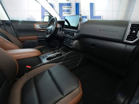 New 2025 Ford Bronco Sport Outer Banks w/ Outer Banks Tech Package+ image 15