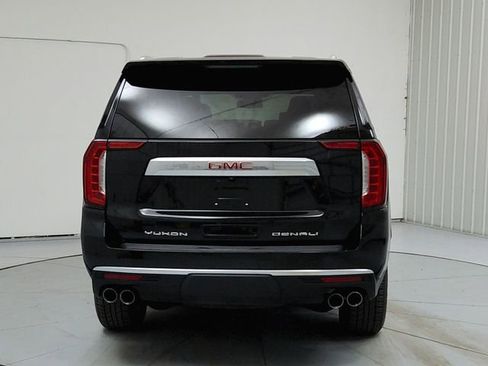 Used 2024 GMC Yukon Denali RWD image 6