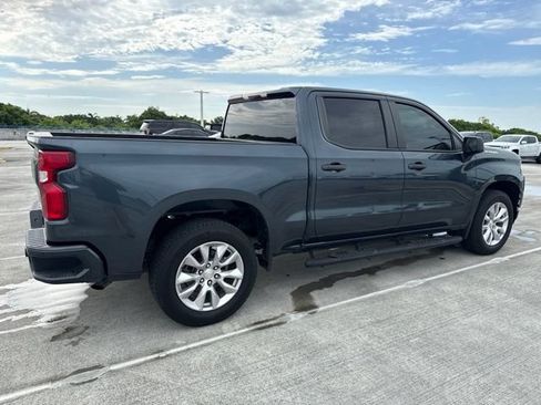 Used 2019 Chevrolet Silverado 1500 Custom w/ Custom Value Package RWD image 14