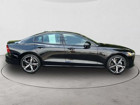 Certified 2024 Volvo S60 B5 Plus AWD/4WD image 6