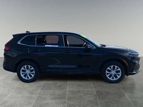 Used 2025 Honda CR-V LX image 6