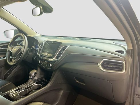Used 2024 Chevrolet Equinox Premier AWD/4WD image 28