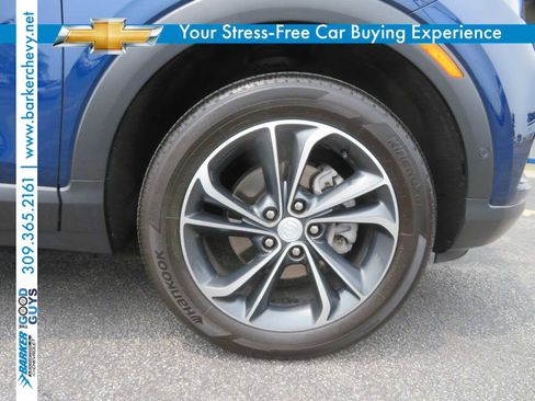 Used 2023 Buick Encore GX Essence w/ Advanced Technology Package image 9