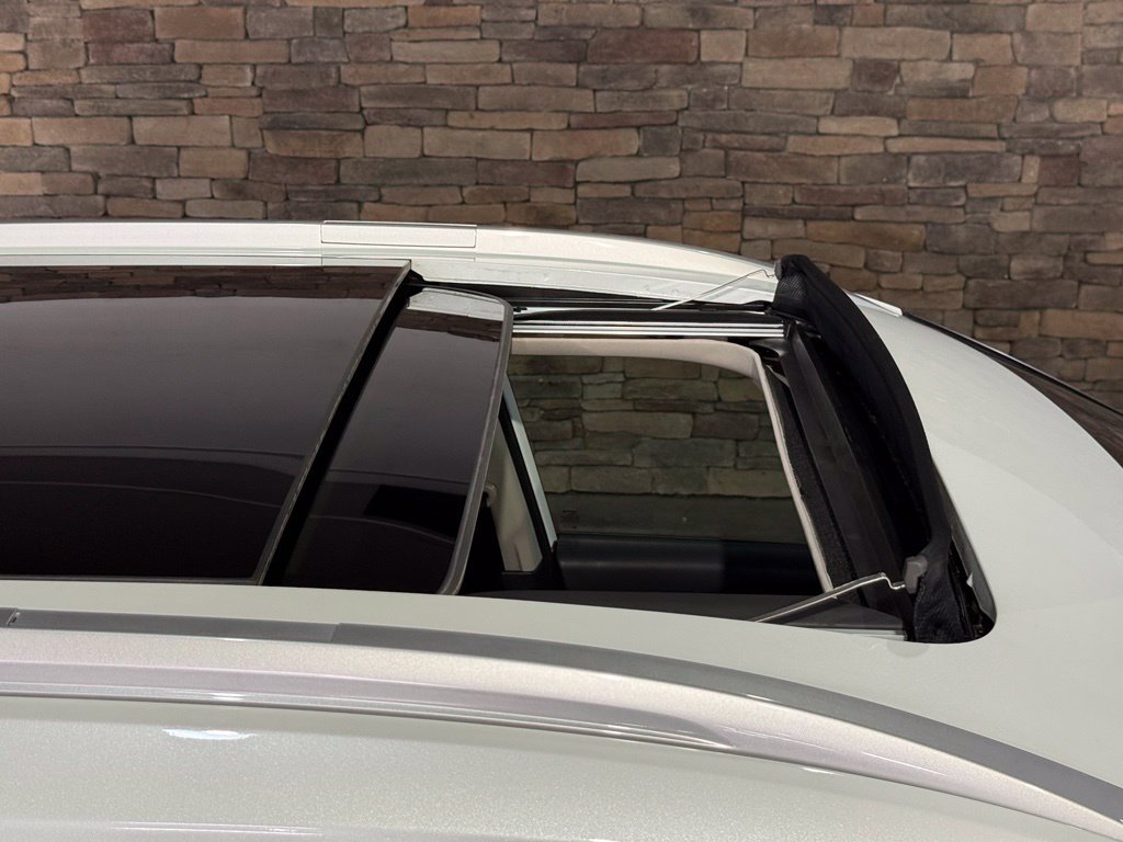 Certified 2025 Nissan Rogue SV w/ SV Premium Package FWD image 5