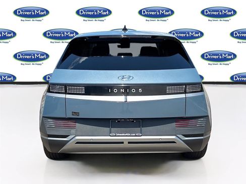 Used 2024 Hyundai Ioniq 5 SEL RWD image 6