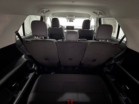 New 2026 Ford Explorer Active image 30