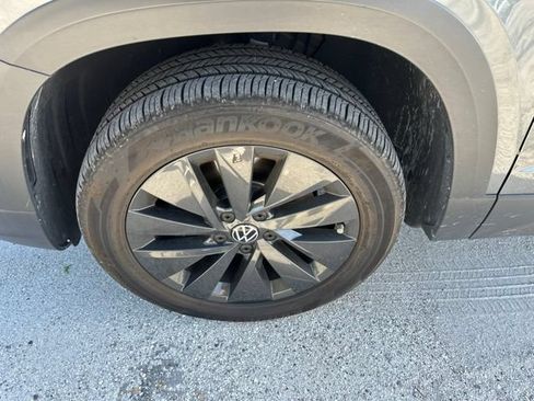 Used 2023 Volkswagen Taos S FWD image 19