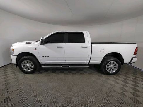 Used 2023 RAM 2500 Laramie AWD/4WD image 6
