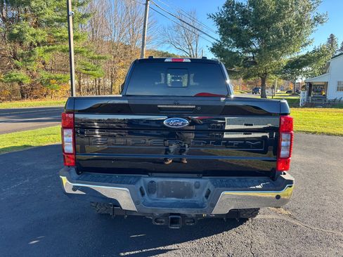Used 2022 Ford F250 Lariat w/ Tremor Off-Road Package image 6