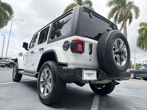 Used 2020 Jeep Wrangler Unlimited Sahara w/ Safety Group AWD/4WD image 22