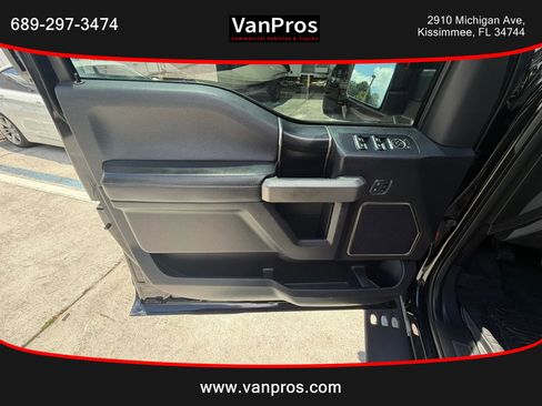Used 2017 Ford F150 Raptor w/ Equipment Group 802A Luxury AWD/4WD image 8