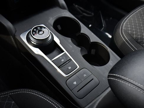 Used 2023 Ford Escape Active image 32