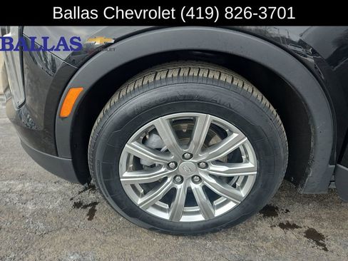 Certified 2023 Cadillac XT4 Premium Luxury AWD/4WD image 29