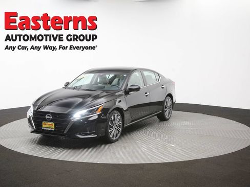 Used 2024 Nissan Altima 2.5 SL AWD/4WD image 55