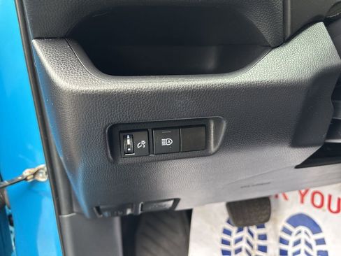 Used 2019 Toyota RAV4 XLE image 10