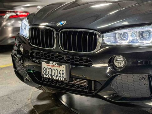 Used 2018 BMW X5 xDrive35i w/ M Sport Package AWD/4WD image 5