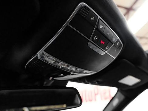 Used 2017 Mercedes-Benz S 550 Sedan image 36