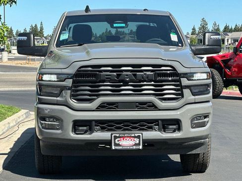 New 2026 RAM 2500 Big Horn AWD/4WD image 9
