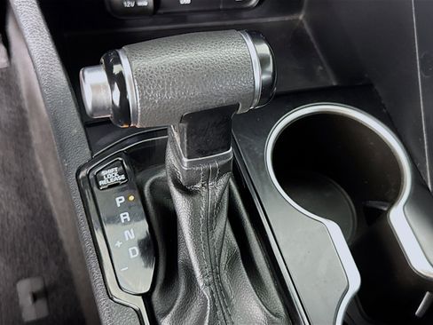 Used 2023 Kia K5 LXS image 19