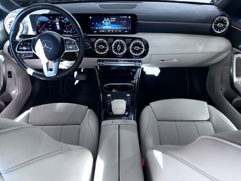 Used 2021 Mercedes-Benz CLA 250 image 12