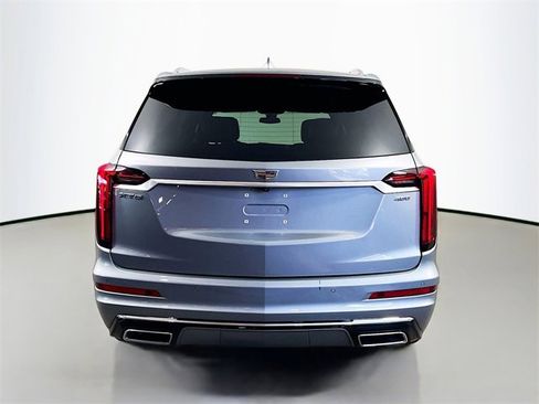 Used 2024 Cadillac XT6 Premium Luxury image 8