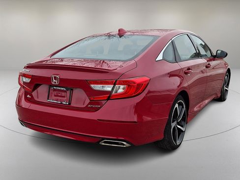 Used 2019 Honda Accord Sport image 9