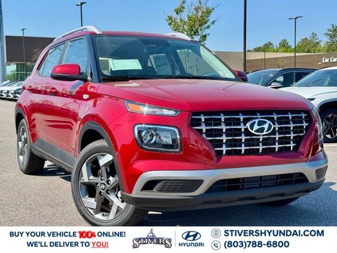 Certified 2025 Hyundai Venue SEL image 2