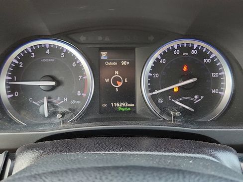 Used 2018 Toyota Highlander Limited FWD image 23