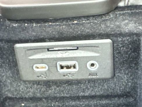 Used 2022 Chevrolet Corvette Stingray Preferred Conv w/ 2LT image 22