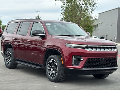 New 2026 Jeep Grand Wagoneer 2WD image 3