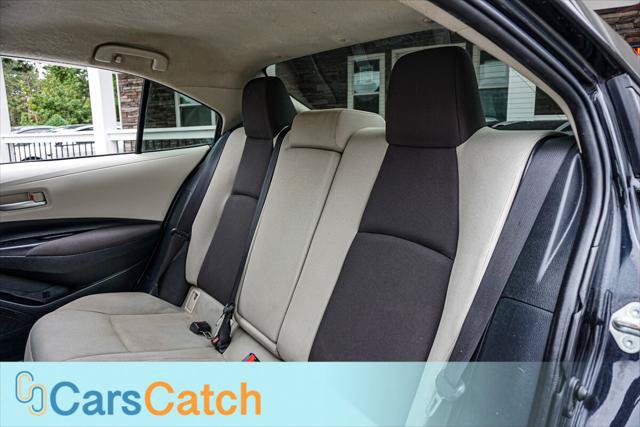 Used 2021 Toyota Corolla LE FWD image 34