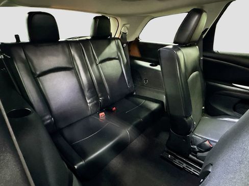 Used 2018 Dodge Journey GT w/ Navigation Group FWD image 26