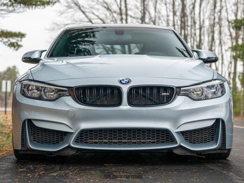Used 2018 BMW M3 image 13