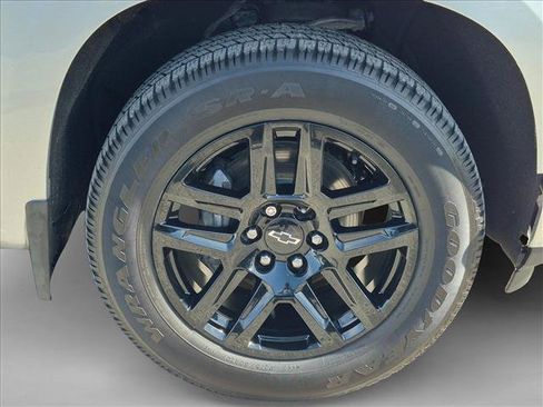 Used 2021 Chevrolet Silverado 1500 Custom w/ Rally Edition RWD image 20