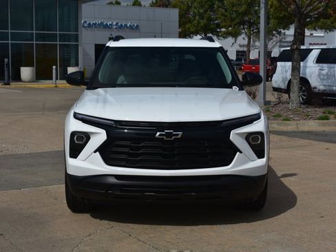 New 2026 Chevrolet TrailBlazer LT image 2