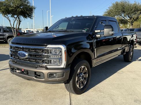 Used 2023 Ford F250 King Ranch image 32