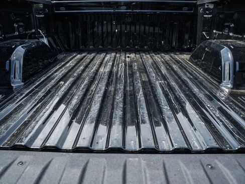 Used 2026 Chevrolet Silverado 1500 RST AWD/4WD image 9