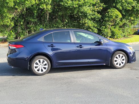 Certified 2025 Toyota Corolla LE FWD image 8