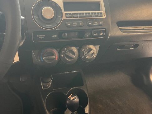 Used 2008 Honda Fit Sport image 10