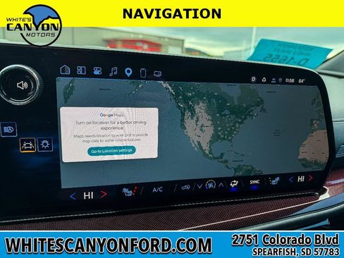Used 2025 Chevrolet Traverse Z71 w/ Driver Confidence Package AWD/4WD image 19