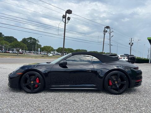 Used 2020 Porsche 911 Carrera S w/ Sport Package RWD image 13