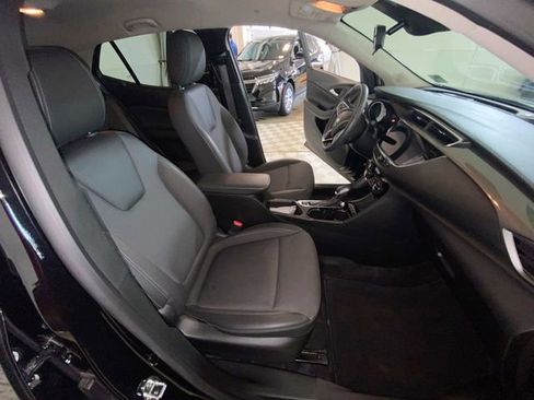 Used 2023 Buick Encore GX Select w/ Sport Touring Package FWD image 37